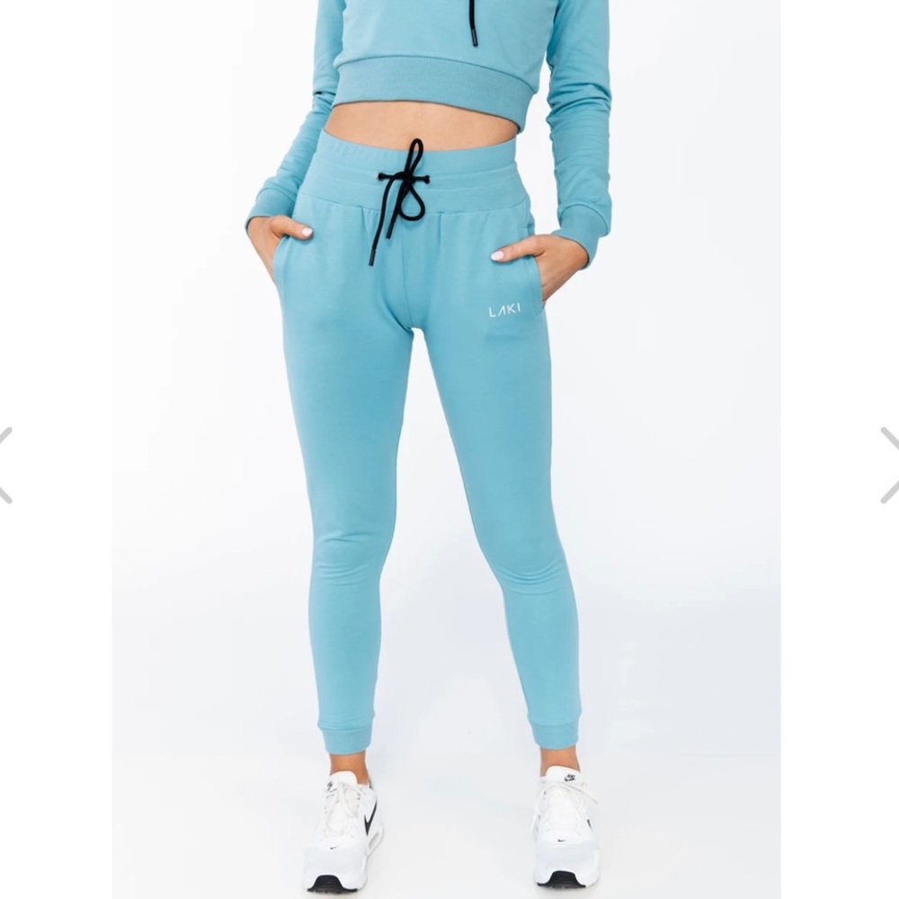 NWOT ALTA JOGGERS
